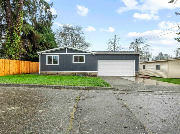 2425 Quinlan Ave, Crescent City, CA 95531