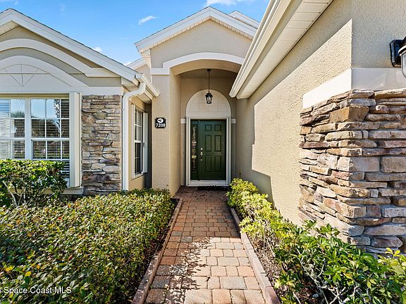 2nd image of 7208 Broderick Dr
