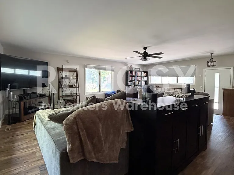 52 West Rd — Photo 13