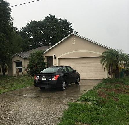 4th image of 948 Delano Ct