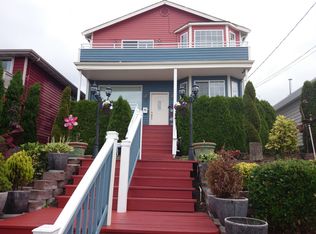 7556 California Ave SW, Seattle, WA 98136