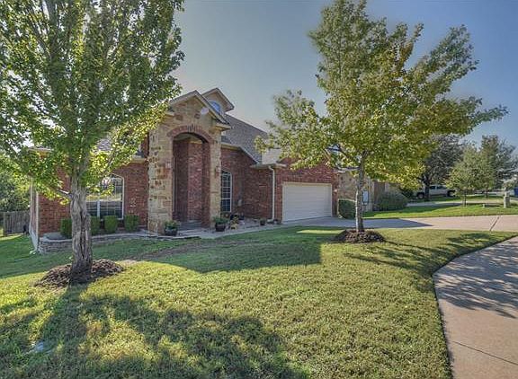 2nd image of 9513 Lisi Anne Dr