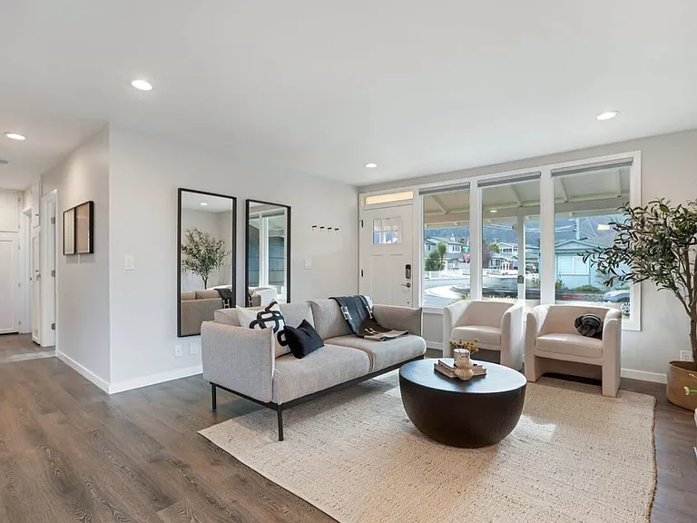795 Montezuma Dr — Photo 14