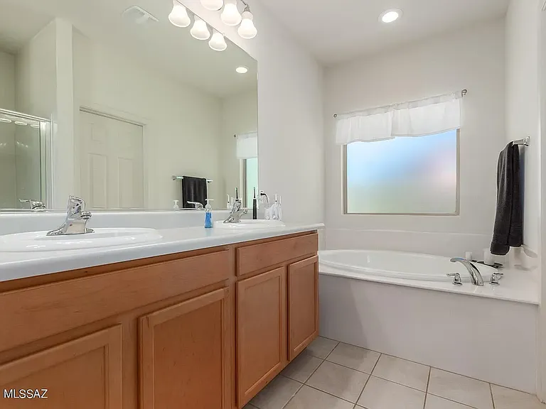 33708 S Presidio Pl — Photo 9