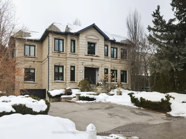 4 Ridgefield Rd, Toronto, ON M4N 3H8