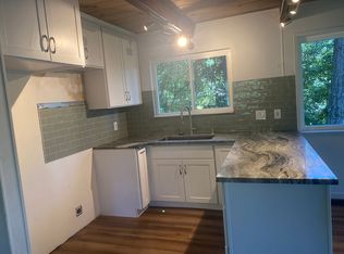 204 Chapman Rd, Woodside, CA 94062