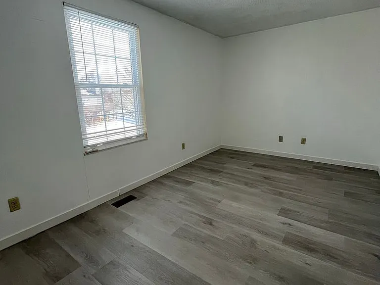 2934 Badger Dr — Photo 20