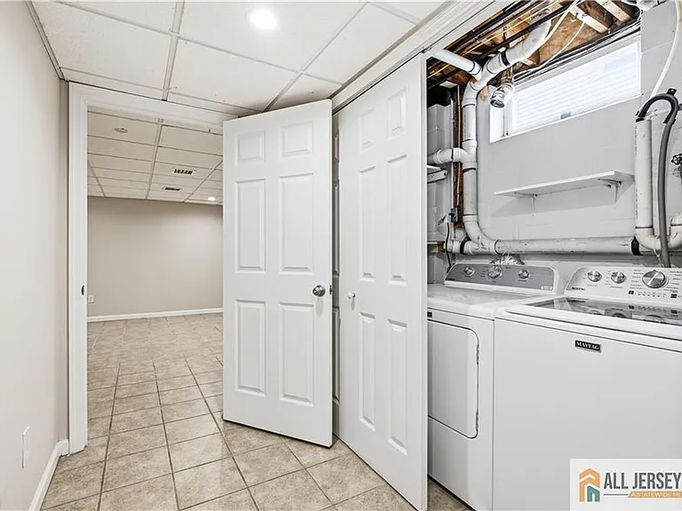 55 Parsler Pl — Photo 20