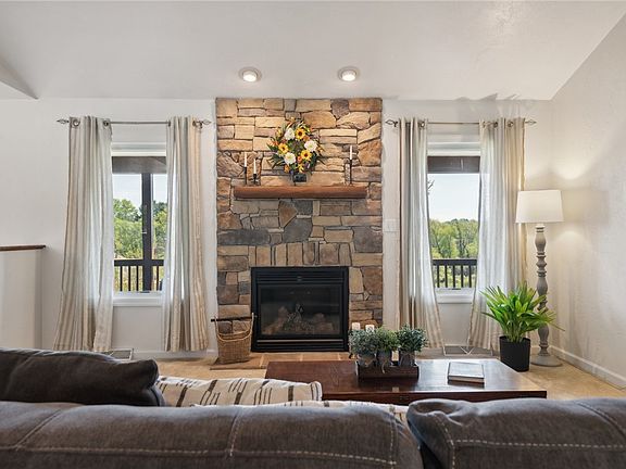 3rd image of 200 Woodcrest Ct