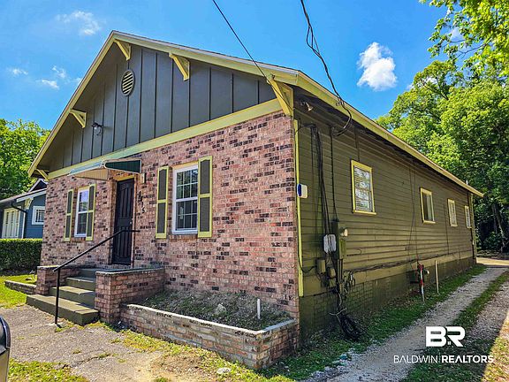 2nd image of 2415 Saint Stephens Rd