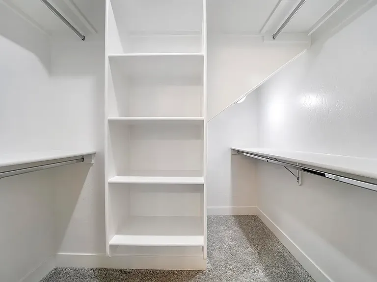 185 Woody Way — Photo 13