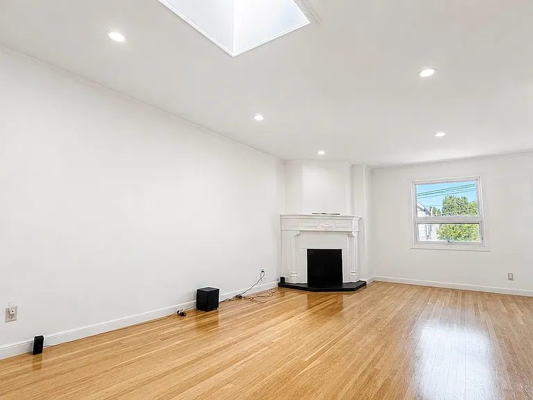 29 Ramsell St — Photo 5