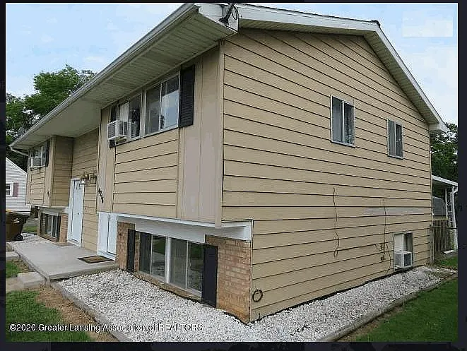 4216 Woodworth Ave — Photo 12