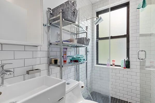 Rented by Dalan Rentals | media 25