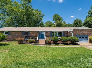 187 Sheehan Rd, Fletcher, NC 28732