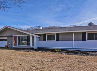 31 Brownlea Rd, Framingham, MA 01701