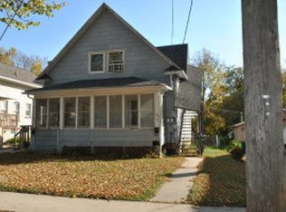 916 1st St SE, Rochester, MN 55904