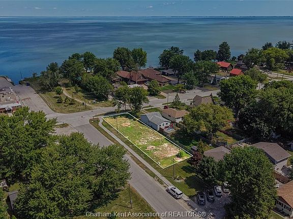 5th image of 6415 Saint Clair Rd