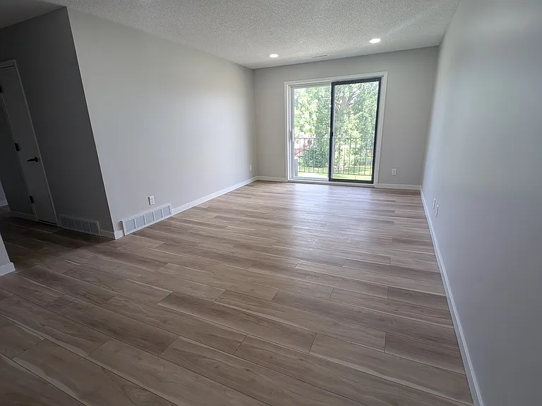 2121 Greene St #B17 — Photo 7