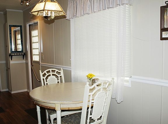 5th image of 24 Domingo Ct #338