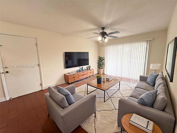 3rd image of 8701 SW 141st St APT B4