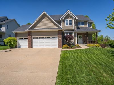 9823 Hickory Dr, Urbandale, IA, 50322