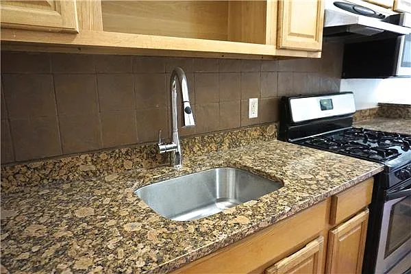 Rented by R New York | media 20