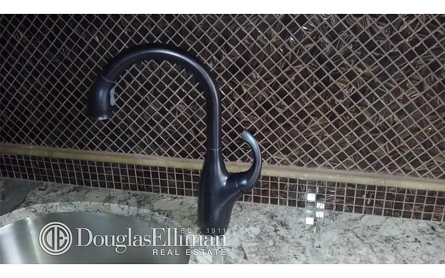 Rented by Douglas Elliman | media 10