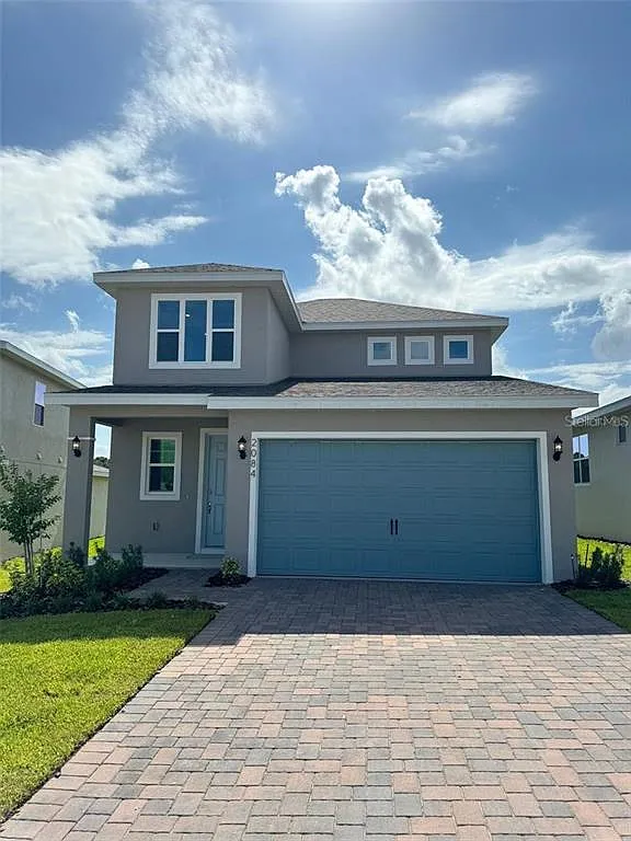 4 bed, 2.5 bath, 2093 sqft, $2,800 — Photo 4