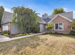 5595 Hodges Run, Roscoe, IL 61073