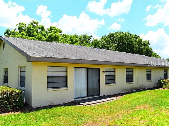 4th image of 2321 Lancaster Dr