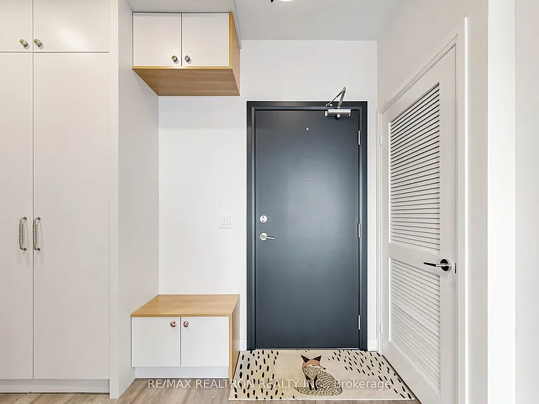 65 Oneida Cres #Penthouse 06 — Photo 30