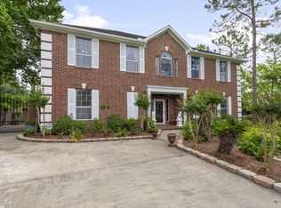 101 Rustic Ln, Friendswood, TX 77546