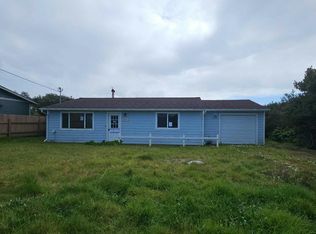 2001 NW Mackey St, Waldport, OR