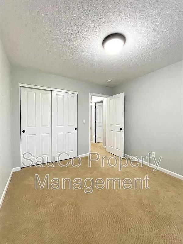 Building Photo - 5246 SE Redberry Pl