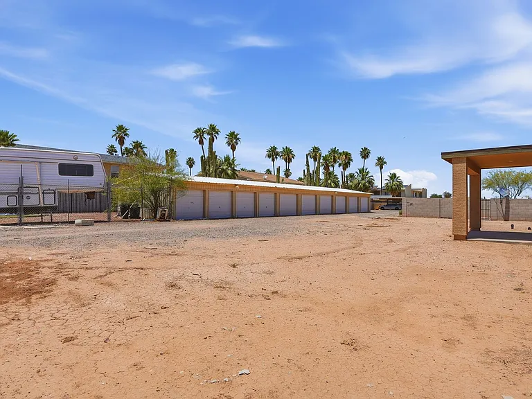 15610 S Moon Valley Rd — Photo 36