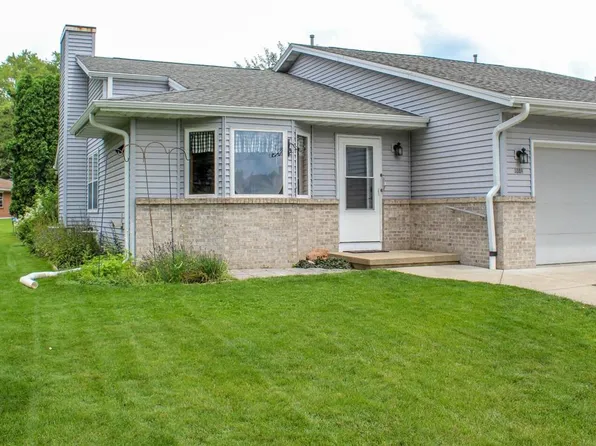 1008 Caswell STREET, Fort Atkinson, WI 53538