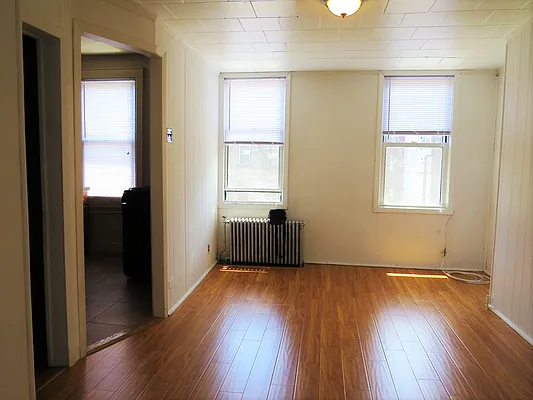 Rented by Capri Jet Realty Corp | media 3