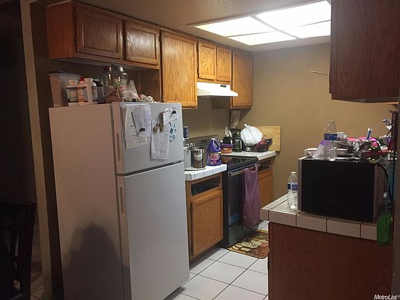 2nd image of 3174 Western Ave