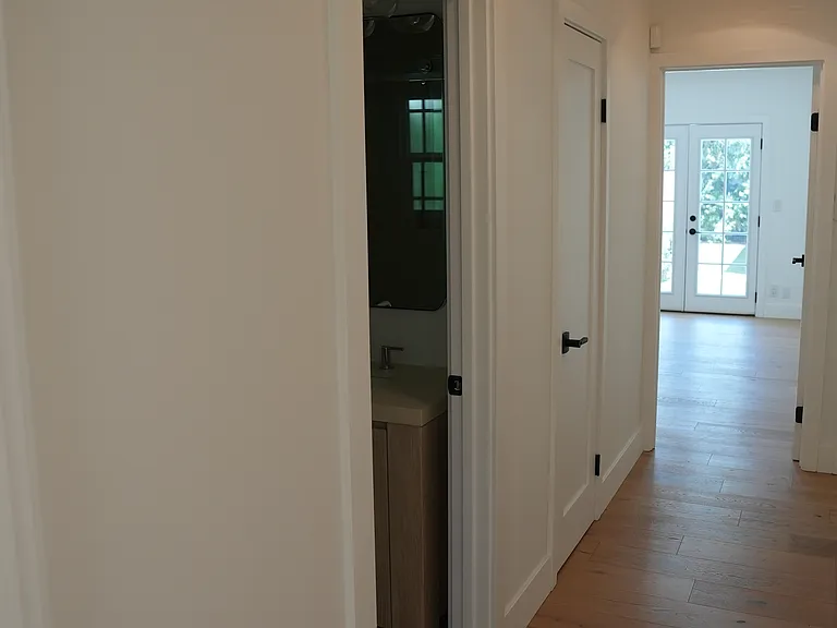1020 N La Jolla Ave #1020 — Photo 13