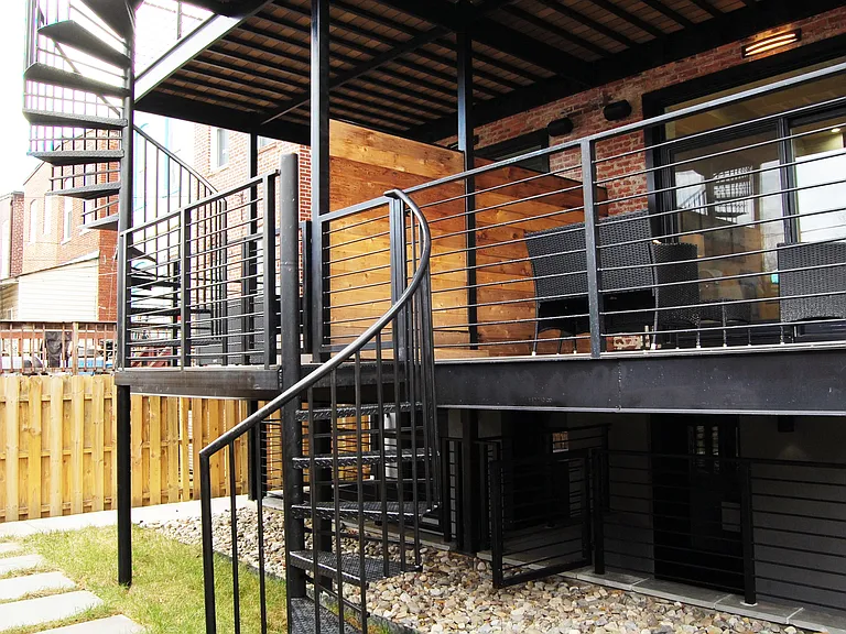 1027 Lamont St NW #1 — Photo 3