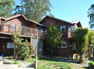 98825 McVay Creek Rd, Brookings, OR