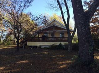 2635 S State Line Rd, Siloam Springs, AR 72761