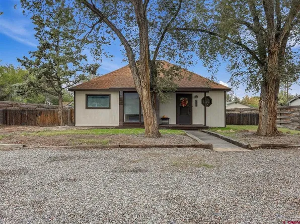 631 S 10th Street, Montrose, CO 81401
