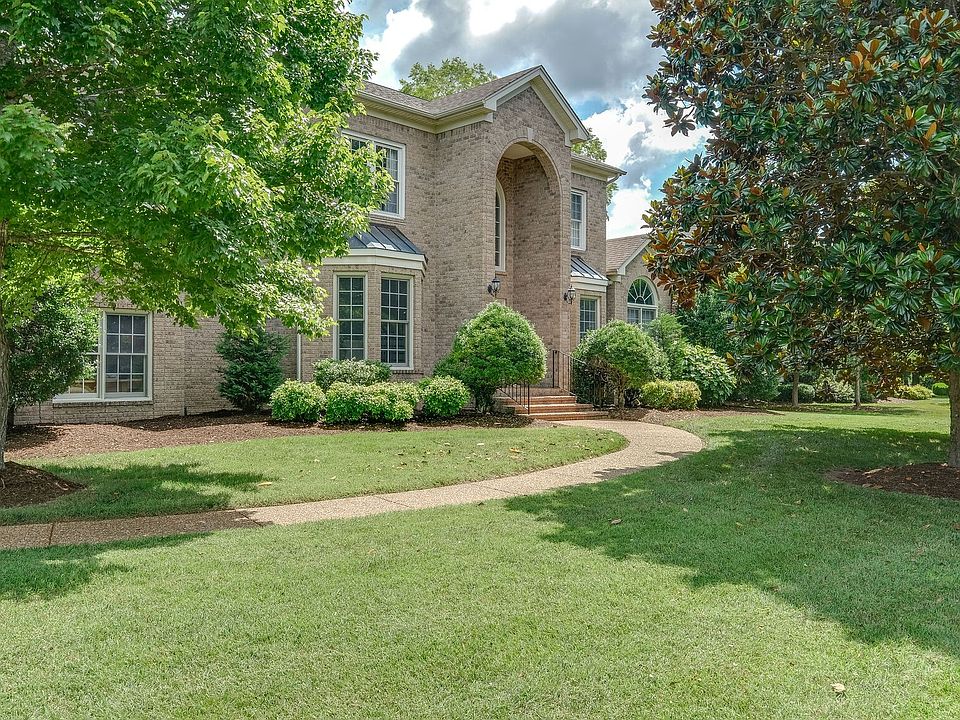 1st image of 518 Sandpiper Cir