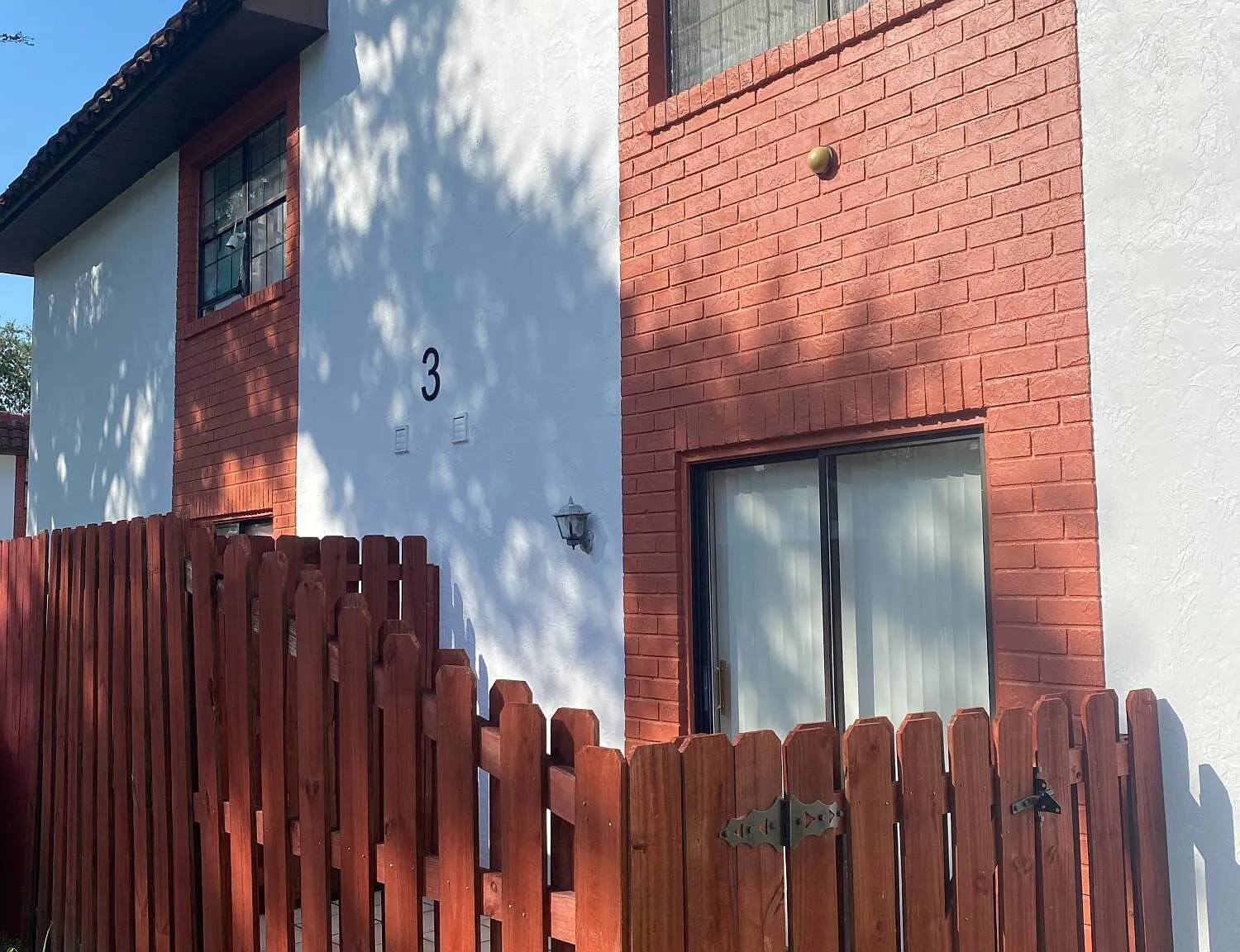 3 bed, 2.0 bath, 1442 sqft, $1,600 — Photo 4