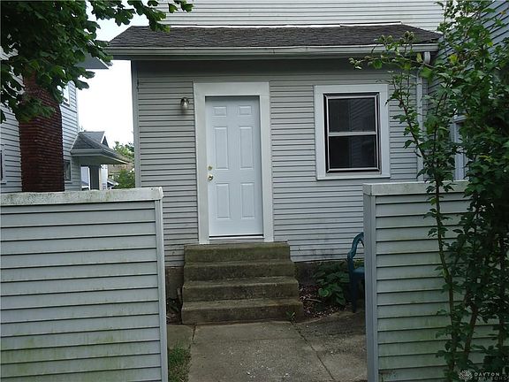 3rd image of 545 Kenwood Ave