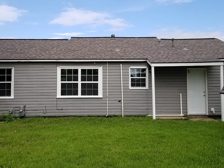 10509 Sierra Dr — Photo 13