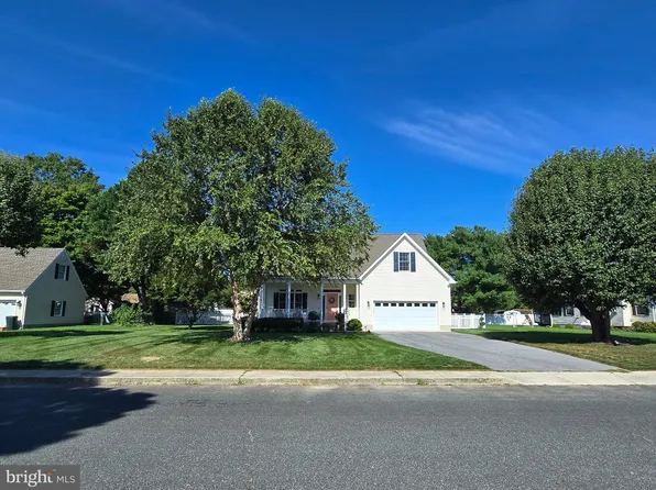 3748 Marvel Dr, Trappe, MD 21673