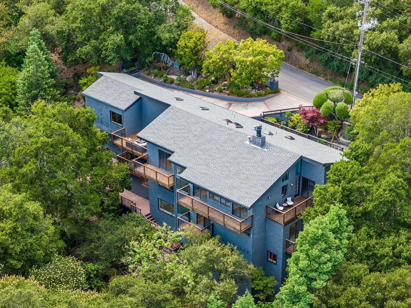 185 Ridgeway Rd photo 1